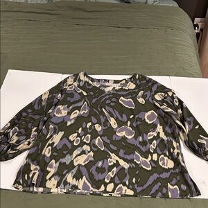 Belle Boho Kim Gravel woven L/S blouse green pattern. size XL